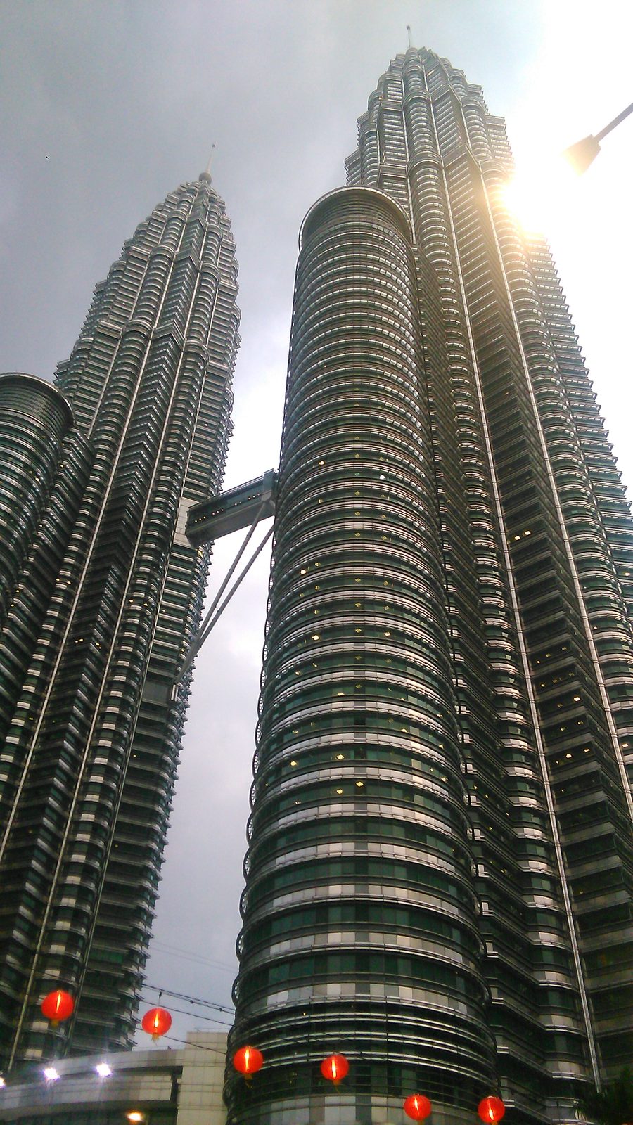 Petronas Towers de nuit, Kuala Lumpur, Malaisie
